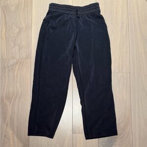 Lululemon Black Softstreme Pant Cropped